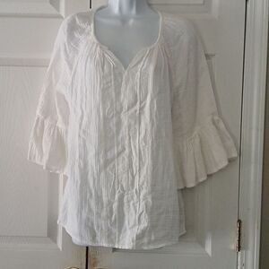 Beachlunchlounge Collection white soft coverup top bell sleeves  Sz S